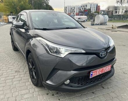 Тойота C-HR, объемом двигателя 1.8 л и пробегом 144 тыс. км за 23500 $, фото 9 на Automoto.ua