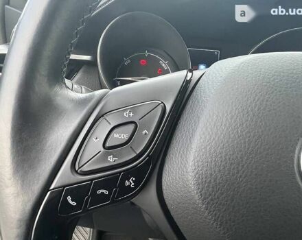 Тойота C-HR, объемом двигателя 1.8 л и пробегом 144 тыс. км за 23500 $, фото 25 на Automoto.ua
