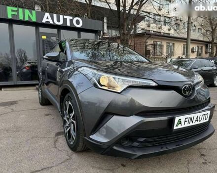 Тойота C-HR, об'ємом двигуна 2 л та пробігом 93 тис. км за 18700 $, фото 2 на Automoto.ua