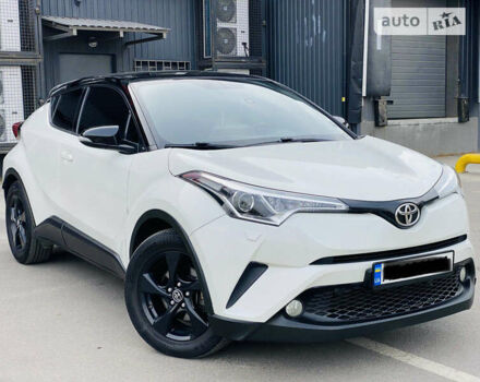 Тойота C-HR, объемом двигателя 1.2 л и пробегом 68 тыс. км за 18800 $, фото 117 на Automoto.ua