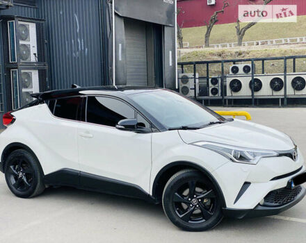 Тойота C-HR, объемом двигателя 1.2 л и пробегом 68 тыс. км за 18800 $, фото 40 на Automoto.ua