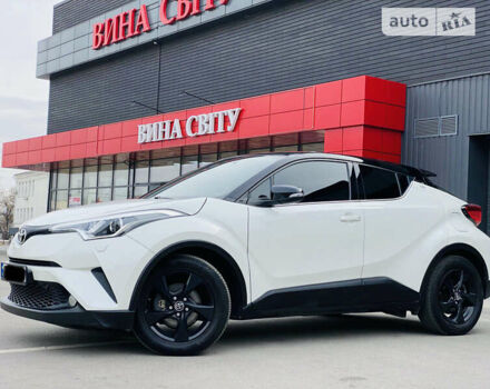 Тойота C-HR, объемом двигателя 1.2 л и пробегом 68 тыс. км за 18800 $, фото 114 на Automoto.ua