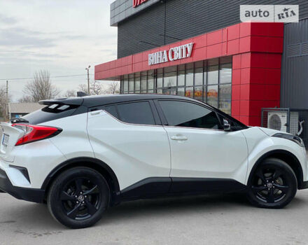 Тойота C-HR, объемом двигателя 1.2 л и пробегом 68 тыс. км за 18800 $, фото 89 на Automoto.ua