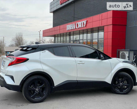 Тойота C-HR, объемом двигателя 1.2 л и пробегом 68 тыс. км за 18800 $, фото 131 на Automoto.ua