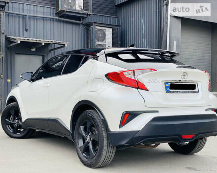 Тойота C-HR, объемом двигателя 1.2 л и пробегом 68 тыс. км за 18800 $, фото 10 на Automoto.ua