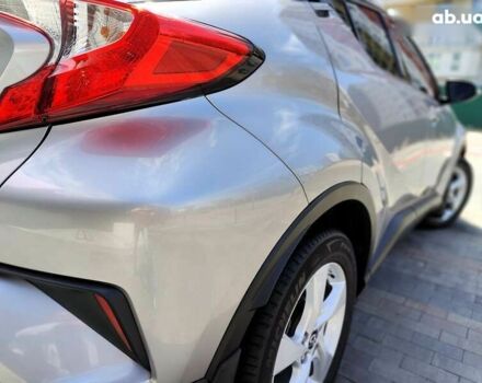 Тойота C-HR, объемом двигателя 1.2 л и пробегом 69 тыс. км за 17990 $, фото 18 на Automoto.ua