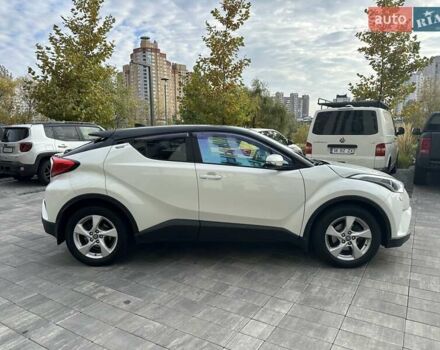 Тойота C-HR, объемом двигателя 1.2 л и пробегом 146 тыс. км за 15700 $, фото 9 на Automoto.ua