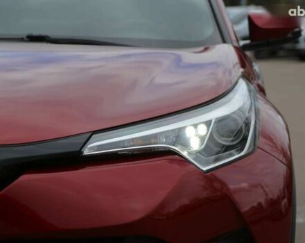 Тойота C-HR, объемом двигателя 0 л и пробегом 132 тыс. км за 20900 $, фото 4 на Automoto.ua