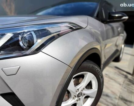 Тойота C-HR, объемом двигателя 1.2 л и пробегом 69 тыс. км за 17990 $, фото 1 на Automoto.ua