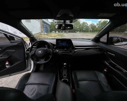 Тойота C-HR, объемом двигателя 1.2 л и пробегом 128 тыс. км за 17999 $, фото 22 на Automoto.ua