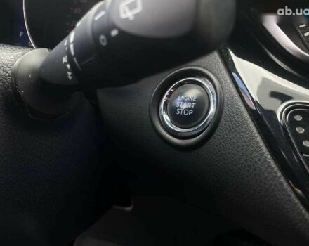 Тойота C-HR, объемом двигателя 1.2 л и пробегом 128 тыс. км за 17999 $, фото 29 на Automoto.ua