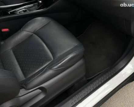 Тойота C-HR, объемом двигателя 1.2 л и пробегом 128 тыс. км за 17999 $, фото 18 на Automoto.ua
