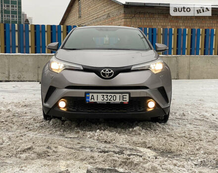 Тойота C-HR, объемом двигателя 1.2 л и пробегом 99 тыс. км за 16999 $, фото 9 на Automoto.ua