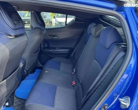 Тойота C-HR, об'ємом двигуна 1.2 л та пробігом 77 тис. км за 17950 $, фото 13 на Automoto.ua