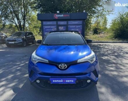 Тойота C-HR, об'ємом двигуна 1.2 л та пробігом 77 тис. км за 17950 $, фото 1 на Automoto.ua