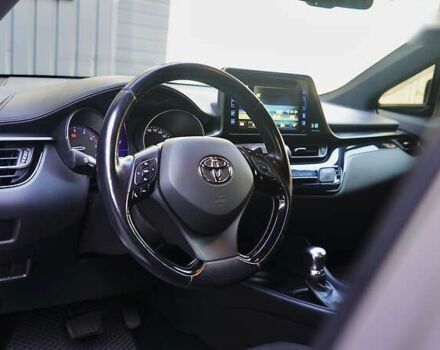 Тойота C-HR, об'ємом двигуна 1.2 л та пробігом 89 тис. км за 18500 $, фото 22 на Automoto.ua