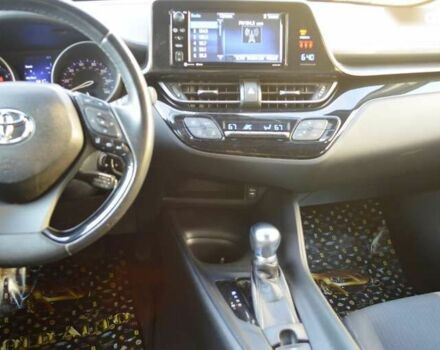 Тойота C-HR, об'ємом двигуна 2 л та пробігом 99 тис. км за 15700 $, фото 29 на Automoto.ua