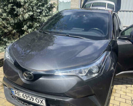 Тойота C-HR, объемом двигателя 1.99 л и пробегом 160 тыс. км за 15500 $, фото 2 на Automoto.ua