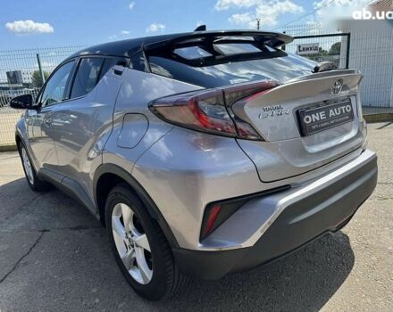 Тойота C-HR, объемом двигателя 1.2 л и пробегом 212 тыс. км за 16990 $, фото 8 на Automoto.ua