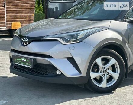 Тойота C-HR, об'ємом двигуна 1.2 л та пробігом 96 тис. км за 21490 $, фото 2 на Automoto.ua