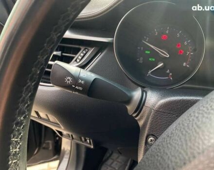 Тойота C-HR, объемом двигателя 1.8 л и пробегом 109 тыс. км за 18600 $, фото 16 на Automoto.ua