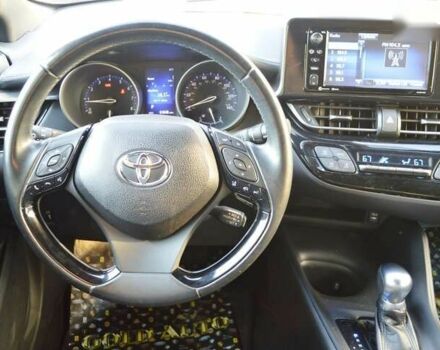 Тойота C-HR 2017 в Одессе на Automoto.ua Тойота C-HR, объемом двигателя 2 л и пробегом 99 тыс. км за 16500 $, фото 28 на Automoto.ua