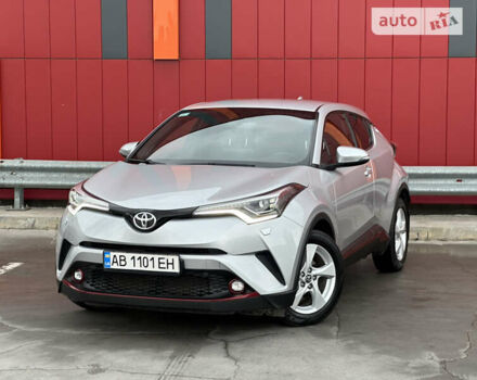 Тойота C-HR, об'ємом двигуна 1.2 л та пробігом 42 тис. км за 21299 $, фото 6 на Automoto.ua