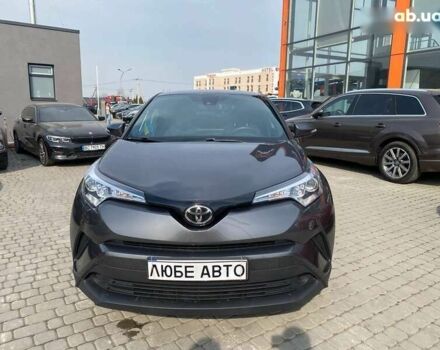 Тойота C-HR, объемом двигателя 1.8 л и пробегом 109 тыс. км за 18600 $, фото 1 на Automoto.ua