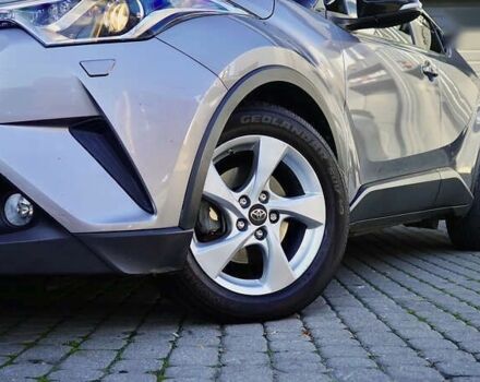 Тойота C-HR, об'ємом двигуна 1.2 л та пробігом 89 тис. км за 18500 $, фото 10 на Automoto.ua