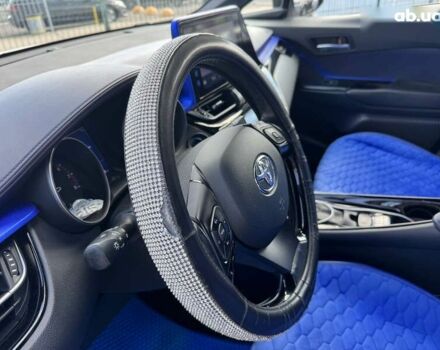 Тойота C-HR, объемом двигателя 1.2 л и пробегом 212 тыс. км за 16990 $, фото 16 на Automoto.ua