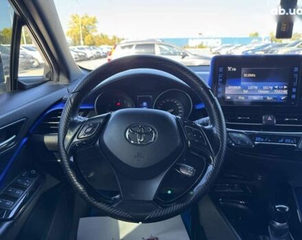 Тойота C-HR, об'ємом двигуна 1.2 л та пробігом 77 тис. км за 17950 $, фото 15 на Automoto.ua