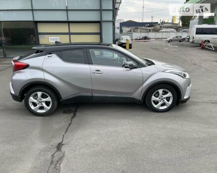 Тойота C-HR, объемом двигателя 1.8 л и пробегом 71 тыс. км за 21999 $, фото 3 на Automoto.ua