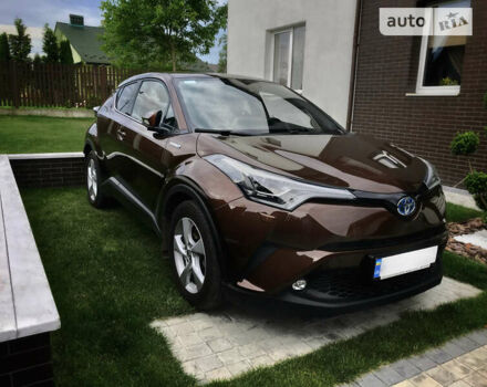 Тойота C-HR, об'ємом двигуна 1.8 л та пробігом 85 тис. км за 26000 $, фото 2 на Automoto.ua