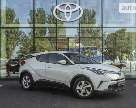 Тойота C-HR, объемом двигателя 1.2 л и пробегом 113 тыс. км за 22722 $, фото 20 на Automoto.ua