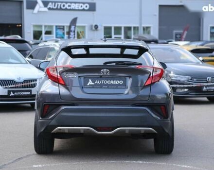 Тойота C-HR 2018 в Киеве на Automoto.ua Тойота C-HR, объемом двигателя 2 л и пробегом 138 тыс. км за 17900 $, фото 5 на Automoto.ua