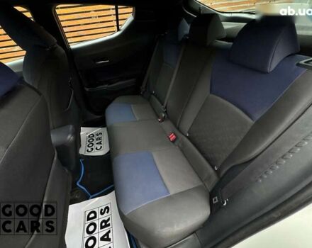 Тойота C-HR, об'ємом двигуна 2 л та пробігом 64 тис. км за 25000 $, фото 26 на Automoto.ua