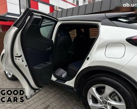 Тойота C-HR, об'ємом двигуна 2 л та пробігом 64 тис. км за 25000 $, фото 24 на Automoto.ua