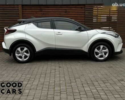 Тойота C-HR, об'ємом двигуна 2 л та пробігом 64 тис. км за 25000 $, фото 7 на Automoto.ua