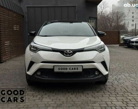 Тойота C-HR, об'ємом двигуна 2 л та пробігом 64 тис. км за 25000 $, фото 1 на Automoto.ua