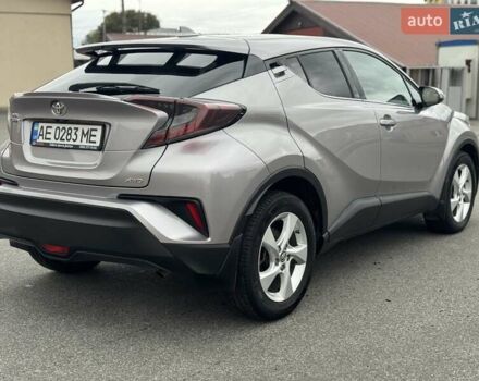 Тойота C-HR 2019 у Дніпро (Дніпропетровську) на Automoto.ua Тойота C-HR, об'ємом двигуна 1.2 л та пробігом 120 тис. км за 22000 $, фото 2 на Automoto.ua