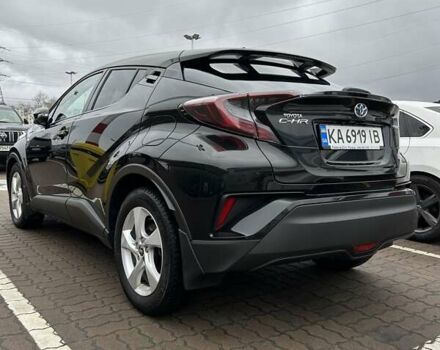 Тойота C-HR, об'ємом двигуна 1.8 л та пробігом 97 тис. км за 25500 $, фото 8 на Automoto.ua