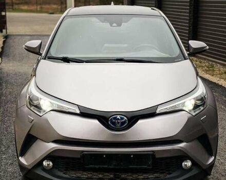 Тойота C-HR, объемом двигателя 1.8 л и пробегом 97 тыс. км за 20700 $, фото 1 на Automoto.ua