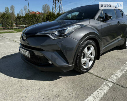 Тойота C-HR, объемом двигателя 1.8 л и пробегом 55 тыс. км за 27600 $, фото 9 на Automoto.ua