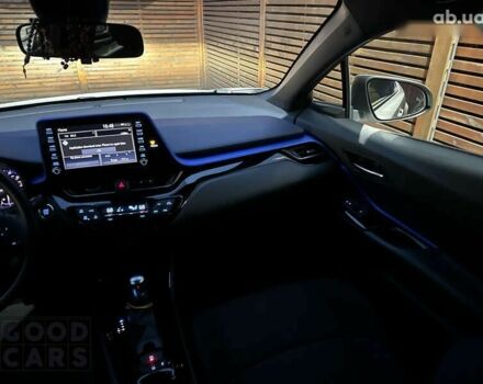 Тойота C-HR, объемом двигателя 0 л и пробегом 46 тыс. км за 22000 $, фото 29 на Automoto.ua