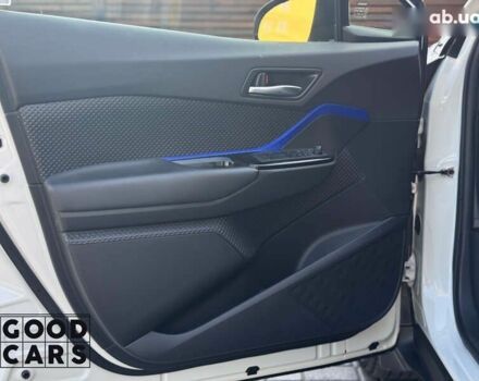 Тойота C-HR 2019 в Одессе на Automoto.ua Тойота C-HR, объемом двигателя 2 л и пробегом 40 тыс. км за 22700 $, фото 12 на Automoto.ua