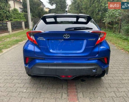Тойота C-HR, объемом двигателя 1.8 л и пробегом 39 тыс. км за 20500 $, фото 4 на Automoto.ua