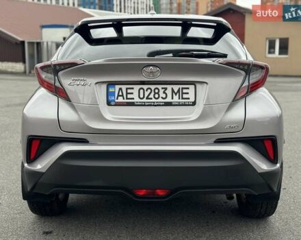 Тойота C-HR 2019 у Дніпро (Дніпропетровську) на Automoto.ua Тойота C-HR, об'ємом двигуна 1.2 л та пробігом 120 тис. км за 22000 $, фото 3 на Automoto.ua