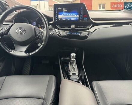 Тойота C-HR 2019 у Дніпро (Дніпропетровську) на Automoto.ua Тойота C-HR, об'ємом двигуна 1.2 л та пробігом 120 тис. км за 22000 $, фото 16 на Automoto.ua