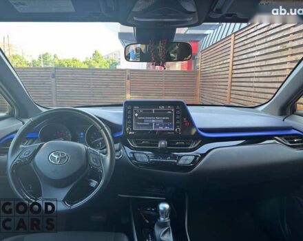 Тойота C-HR 2019 в Одессе на Automoto.ua Тойота C-HR, объемом двигателя 2 л и пробегом 40 тыс. км за 22700 $, фото 17 на Automoto.ua