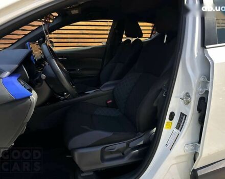 Тойота C-HR, объемом двигателя 0 л и пробегом 46 тыс. км за 22000 $, фото 19 на Automoto.ua